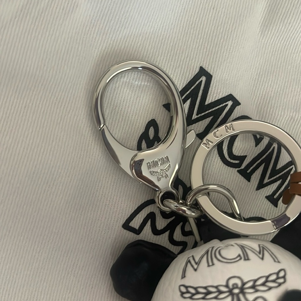 MCM Black and White Panda Charm - Picture 5 of 8